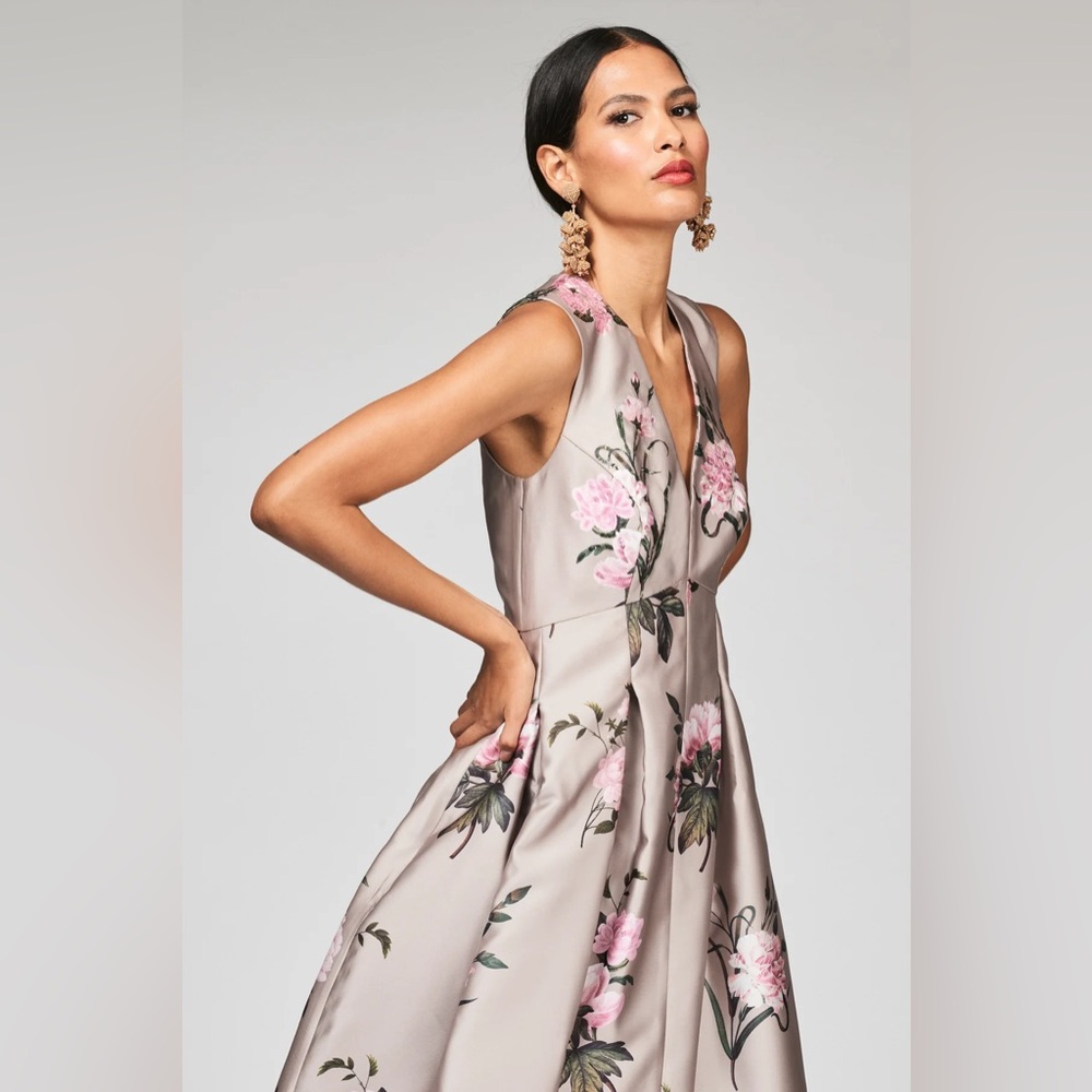 Sachin + Babi Pewter English Rose Gown, size 8